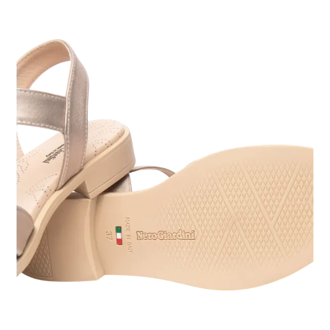 NERO GIARDINI Sandali Da Donna E513401D